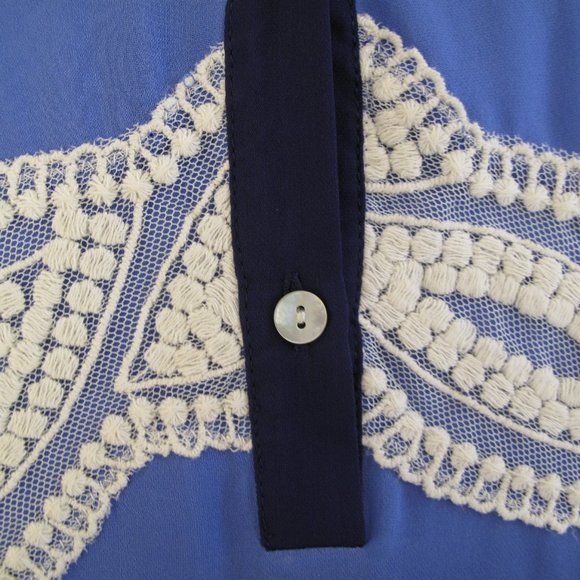 MADISON MARCUS 100% Silk Blue Lace Blouse - Picture 6 of 11